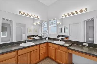 9192 SE 171st Drayton Place, The Villages, FL 32162 - Photo 13