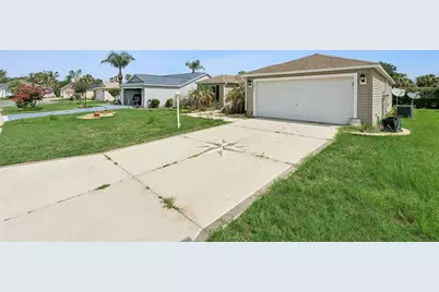 1575 Hollyberry Place, The Villages, FL 32162 - Photo 7