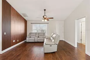 1575 Hollyberry Pl, The Villages, FL 32162 - Photo 13