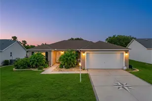 1575 Hollyberry Pl, The Villages, FL 32162 - Photo 3
