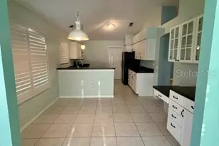 724 Vista Pl, Lady Lake, FL 32159 - Photo 3