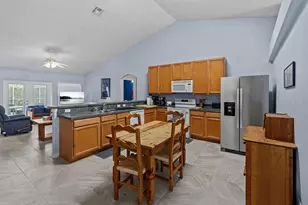 1018 Grand Reserve Dr, Davenport, FL 33837 - Photo 15
