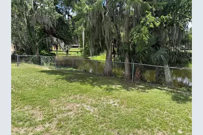 1141 County Road 457, Lake Panasoffkee, FL 33538 - Photo 13