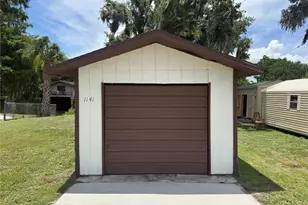 1141 Co Rd 457, Lake Panasoffkee, FL 33538 - Photo 21