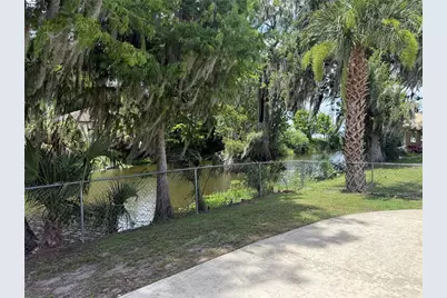 1141 County Road 457, Lake Panasoffkee, FL 33538 - Photo 11