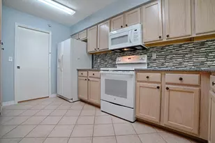419 Ranchwood Dr, Leesburg, FL 34748 - Photo 7