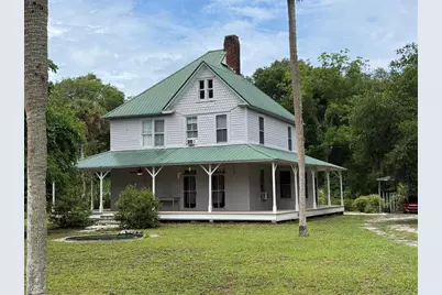 110 N Volusia Avenue, Pierson, FL 32180 - Photo 1