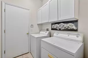8051 St James Way, Mount Dora, FL 32757 - Photo 35