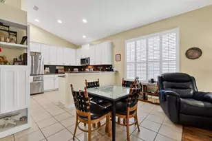 8051 St James Way, Mount Dora, FL 32757 - Photo 19
