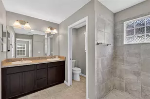 11113 Lammer Ln, Oxford, FL 34484 - Photo 17