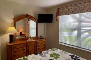 641 Stratford Ln, The Villages, FL 32162 - Photo 15