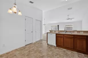 3419 Carrabelle Ct, The Villages, FL 32163 - Photo 11