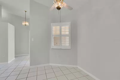 701 Glen Oaks Drive, Leesburg, FL 34748 - Photo 9