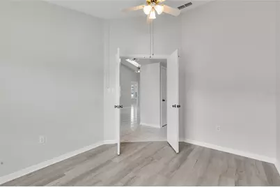 701 Glen Oaks Drive, Leesburg, FL 34748 - Photo 35
