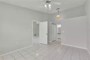 701 Glen Oaks Dr, Leesburg, FL 34748 - Photo 21