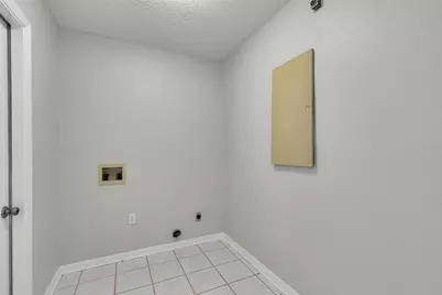 701 Glen Oaks Drive, Leesburg, FL 34748 - Photo 15