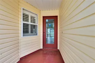 701 Glen Oaks Dr, Leesburg, FL 34748 - Photo 3