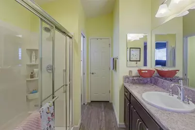 5600 McCray Avenue, The Villages, FL 32163 - Photo 17
