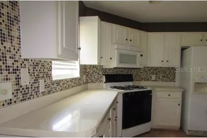 1142 Meadowbend Drive, Leesburg, FL 34748 - Photo 9