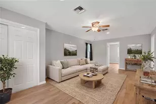 27638 Lisa Dr, Tavares, FL 32778 - Photo 33