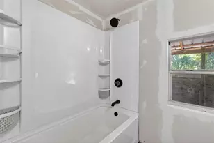 24301 Jefferson St, Astatula, FL 34705 - Photo 25