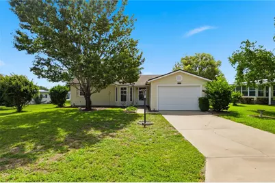 25110 Bellevue, Leesburg, FL 34748 - Photo 1