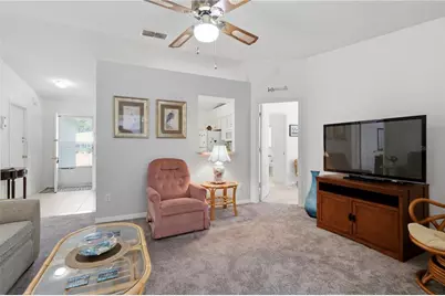 25110 Bellevue, Leesburg, FL 34748 - Photo 11