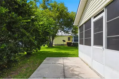 25110 Bellevue, Leesburg, FL 34748 - Photo 3