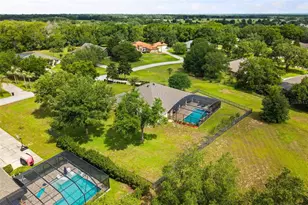 24023 Weldon Dr, Eustis, FL 32736 - Photo 49