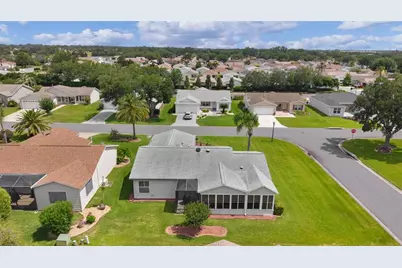 2448 Saluda Street, The Villages, FL 32162 - Photo 9
