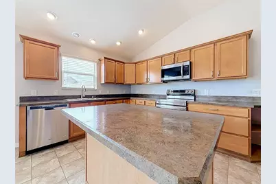 2565 Lindewood Street, The Villages, FL 32163 - Photo 11