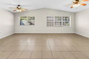 2707 Lakewood Ln, Eustis, FL 32726 - Photo 7