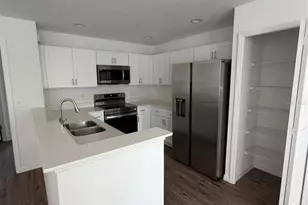 2575 6th Ave Dr E, Bradenton, FL 34208 - Photo 5