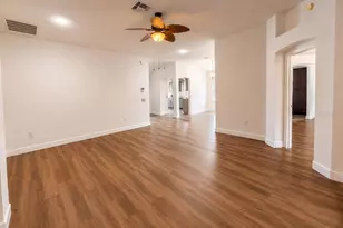 1211 Cabella Cir, Lady Lake, FL 32159 - Photo 25