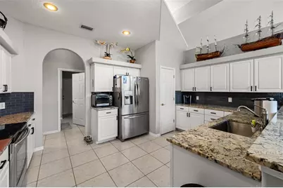 12932 Lakeshore Drive, Clermont, FL 34711 - Photo 9