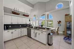 12932 Lakeshore Dr, Clermont, FL 34711 - Photo 11