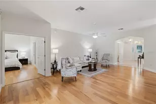 1570 Gifford Ct, The Villages, FL 32162 - Photo 7