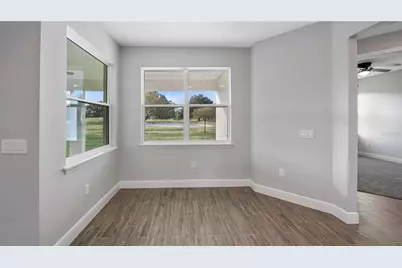 577 Dowling Circle, Lady Lake, FL 32159 - Photo 5