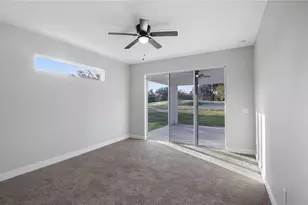 577 Dowling Cir, Lady Lake, FL 32159 - Photo 7