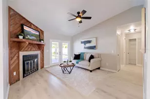 2911 Autumnwood Trail, Apopka, FL 32703 - Photo 9