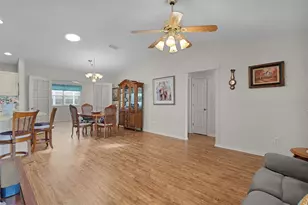 1317 Carvello Dr, The Villages, FL 32162 - Photo 7