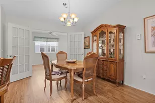 1317 Carvello Dr, The Villages, FL 32162 - Photo 11