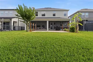 718 Barefoot Bay Loop, Groveland, FL 34736 - Photo 9