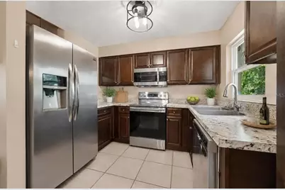 329 W Ohio Avenue, Orange City, FL 32763 - Photo 9