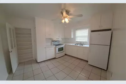 149 E Seminole Avenue, Eustis, FL 32726 - Photo 5