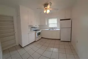 149 E Seminole Ave, Eustis, FL 32726 - Photo 5