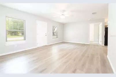 306 E Georgia Avenue, Bushnell, FL 33513 - Photo 5