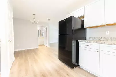 306 E Georgia Avenue, Bushnell, FL 33513 - Photo 11