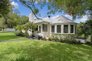 306 N Clayton St, Mount Dora, FL 32757 - Photo 3