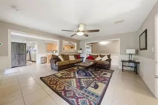 112 E Gardenia St, Howey in the Hills, FL 34737 - Photo 15